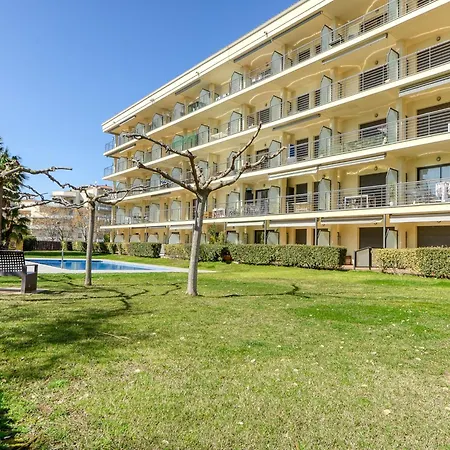 In By The With Pool Appartement *